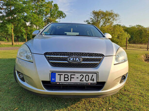 KIA CEE'D 1.6 EX