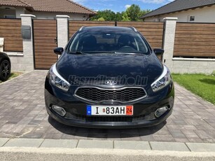 KIA CEE'D SW 1.6 CRDI LX VEZETETT SZ.KÖNYV//TOLATÓKAMERA//ÚJ KUPLUNG