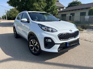 KIA SPORTAGE 1.6 GDI Safety TOLATÓKAMERA!!KORMÁNYFŰTÉS!!ÜLÉSFŰTÉS!!RADAR!!LED!!MAGYARORSZÁGI!!