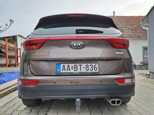 KIA SPORTAGE 1.7 CRDi LX