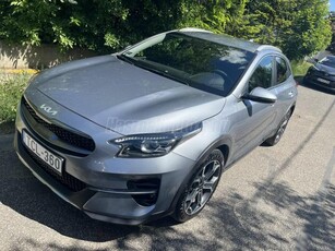 KIA XCEED 1.5 T-GDI X-Gold