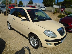 LANCIA YPSILON 1.3 JTD Argento 171.001 KM!!! + TÉLIGUMI GARNITÚRA!!!