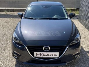 MAZDA 3 2.0 Revolution 85 000KM!! FŰTHETŐ ELSŐ ÜLÉSEK!! KÉTOLDALI DIGITÁLIS KLÍMA!!