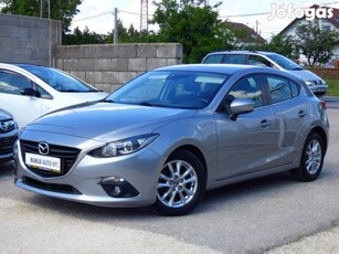 Mazda 3 Sport 1.5 Challenge Foglalózva!