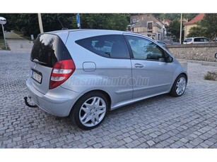 MERCEDES-BENZ A 180 CDI Elegance Autotronic