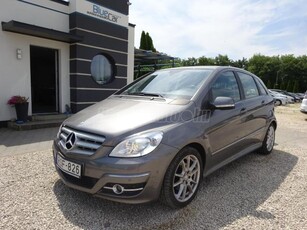 MERCEDES-BENZ B 180 CDI EURO5 Autotronic KM:99ezer!Ülésfűtés!!Autómata!+Télikerék-Alufelnin!