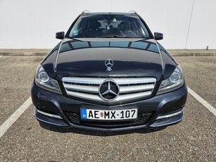 MERCEDES-BENZ C 300 T CDI 4Matic BlueEFFICIENCY Avantgarde (Automata)