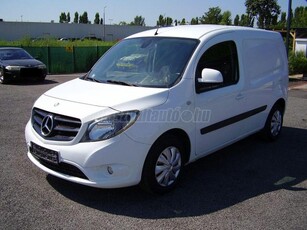 MERCEDES-BENZ CITAN 109 CDI A2 SZÉP KÜLSŐ.BELSŐ.NAGYON MEGKíMÉLT!MAGYARORSZÁGI!TELJES NAGYSZERVÍZ FRISSEN ELVÉG