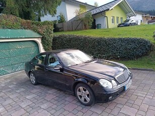 MERCEDES-BENZ E 200 Kompressor Classic