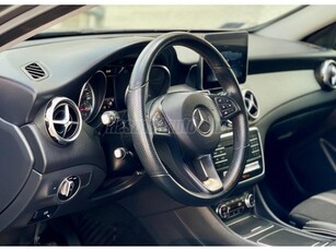 MERCEDES-BENZ GLA 180 Urban 7G-DCT / Mo-i!/ 66eKm!/ 1. Tulaj!/ Vezetett SZK!