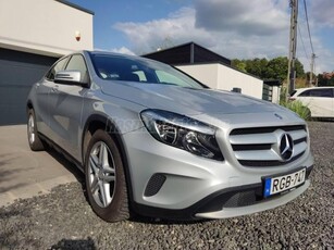 MERCEDES-BENZ GLA 200 CDI d 4Matic 7G-DCT