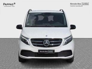 MERCEDES-BENZ V-OSZTÁLY V 250 BlueTec d Avantgarde L (Automata) 8 személyes. mo-i. Áfá-s. Garancia. 1 tulajdonos. 2022-es gyártás