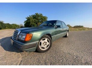 MERCEDES-BENZ W 124 250 D