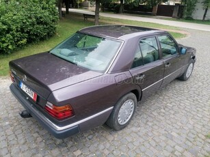 MERCEDES-BENZ W 124 250D