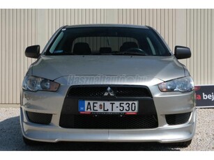 MITSUBISHI LANCER 1.5 Invite MEGKÍMÉLT// SPORT KÜLSŐ// 17 ALU