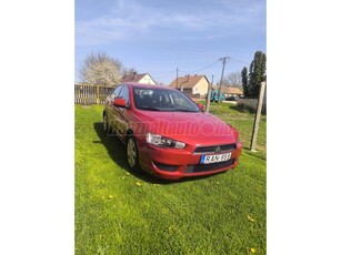 MITSUBISHI LANCER 1.6 Invite