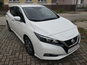 NISSAN LEAF Acenta 40kWh (Automata) 11000KM-GYÁRI FÉNY-TEMPOMAT-2DB TÖLTŐ-ÚJSZERŰ