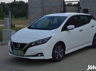 Nissan Leaf N-Connecta 40kWh (Automata) 54ekm/N...