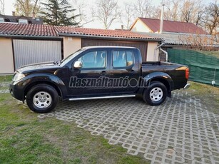 NISSAN NAVARA 4WD Double 2.5D LE Magyar szervizkönyv .difizár .gyönyörű!