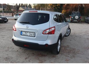 NISSAN QASHQAI+2 2.0 Acenta