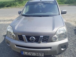 NISSAN X-TRAIL 2.0 dCi LE