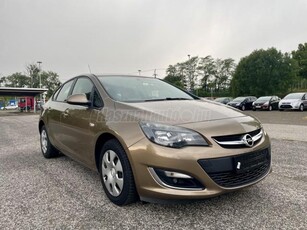 OPEL ASTRA 1.6 Cosmo MEGKÍMÉLT ÁLLAPOT/ DIGIT KLÍMA/ ÜLÉS FŰTÉS/ KÉT KULCS