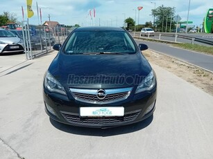 OPEL ASTRA J 1.4 T Active MAGYAR.FRISS MŰSZAKI..201.000KM