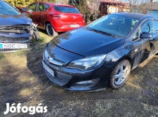 Opel Astra J Sedan 1.6 Business Magyarországi.E...