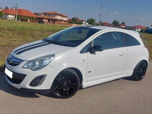 OPEL CORSA D 1.4 Cosmo OPC Line/Navigáció/Nagy kijelző/17Alufelni/Sportülés/Fiss vizsga