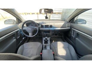 OPEL VECTRA C 1.9 CDTI Cosmo