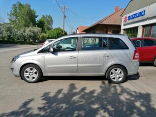 OPEL ZAFIRA Tourer 1.8 Selection (7 személyes )