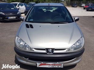 Peugeot 206 1.1 Presence Központi Zár.El.Ablak....