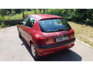 PEUGEOT 206 2.0 HDi Style