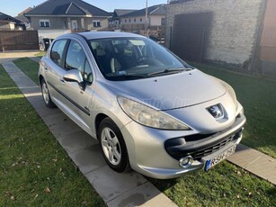 PEUGEOT 207 1.4 HDi Sporty