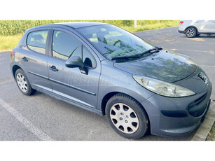 PEUGEOT 207 1.4 VTi Trendy