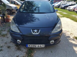 Peugeot 307 1.4 16V Riviera III.