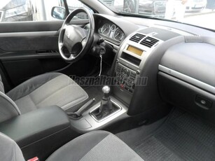 PEUGEOT 407 1.6 HDi Sphere AZONNAL VIHETÖ! NAGY PANORÁMA TETÖS.MEGKIMÉLT!!!