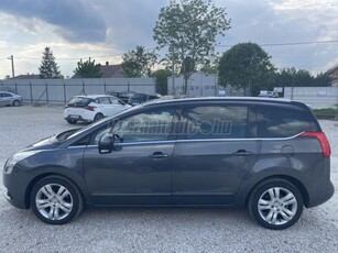 PEUGEOT 5008 1.6 THP Premium EURO5 ÚJ VEZÉRLÉS!