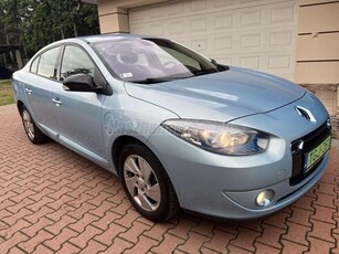 RENAULT FLUENCE ZE Dynamique (Automata) 40000 KM !!KIFOGÁSTALAN ÁLLAPOT !