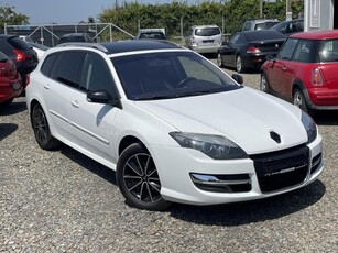 RENAULT LAGUNA 1.5 dCi Expression NÉVRE ÍRVA-PANORÁMATETŐ-FÉLBŐR-FRISS MŰSZAKI