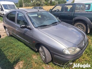 Renault Megane 1.4 16V Authentique