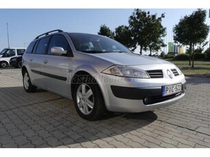 RENAULT MEGANE Grandtour 1.6 Authentique