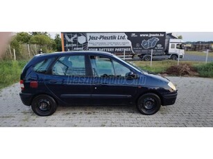 RENAULT SCENIC Scénic 1.6 16V RXT