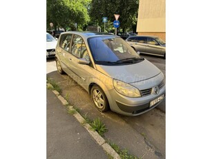 RENAULT SCENIC Scénic 1.9 dCi Dynamique