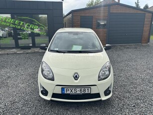 RENAULT TWINGO 1.2 16V Acces Végig Vezetett Szervizkönyv! Garantált KM! 2 Kulcs!