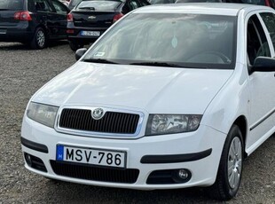 Skoda Fabia 1.2 12V Ambiente M.O.-i-3.tulaj.-Me...