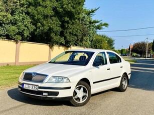 SKODA OCTAVIA 1.6 Ambiente