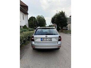 SKODA OCTAVIA 1.6 CR TDI Ambition DSG