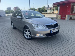 SKODA OCTAVIA Combi 1.6 CR TDI Elegance DPF SZÉP ÁLLAPOT.DIGITKLÍMA.ÜLÉSFŰTÉS.TEMPOMAT.KÖLTSÉGMENTES