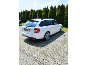 SKODA OCTAVIA Combi 2.0 CR TDI RS DSG